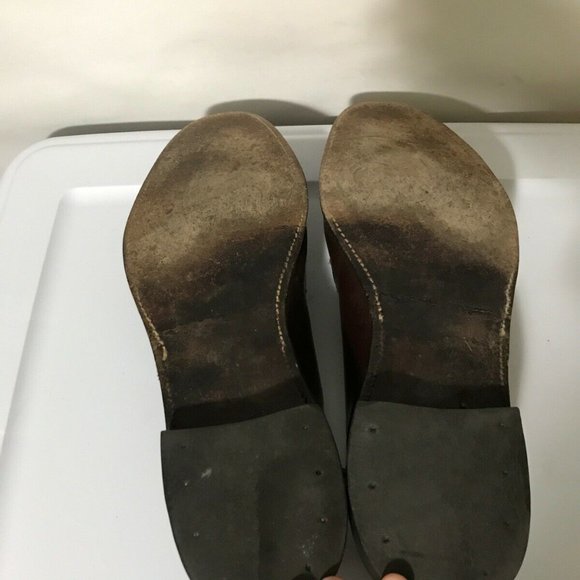 Allen Edmonds Ostenso Lace Up Derby Dress Shoes - Picture 8 of 8